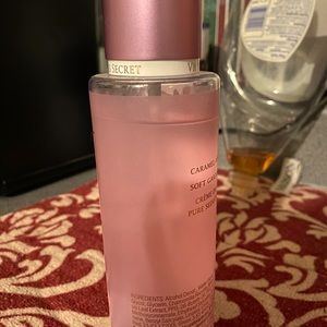 VS body spray, pure seduction